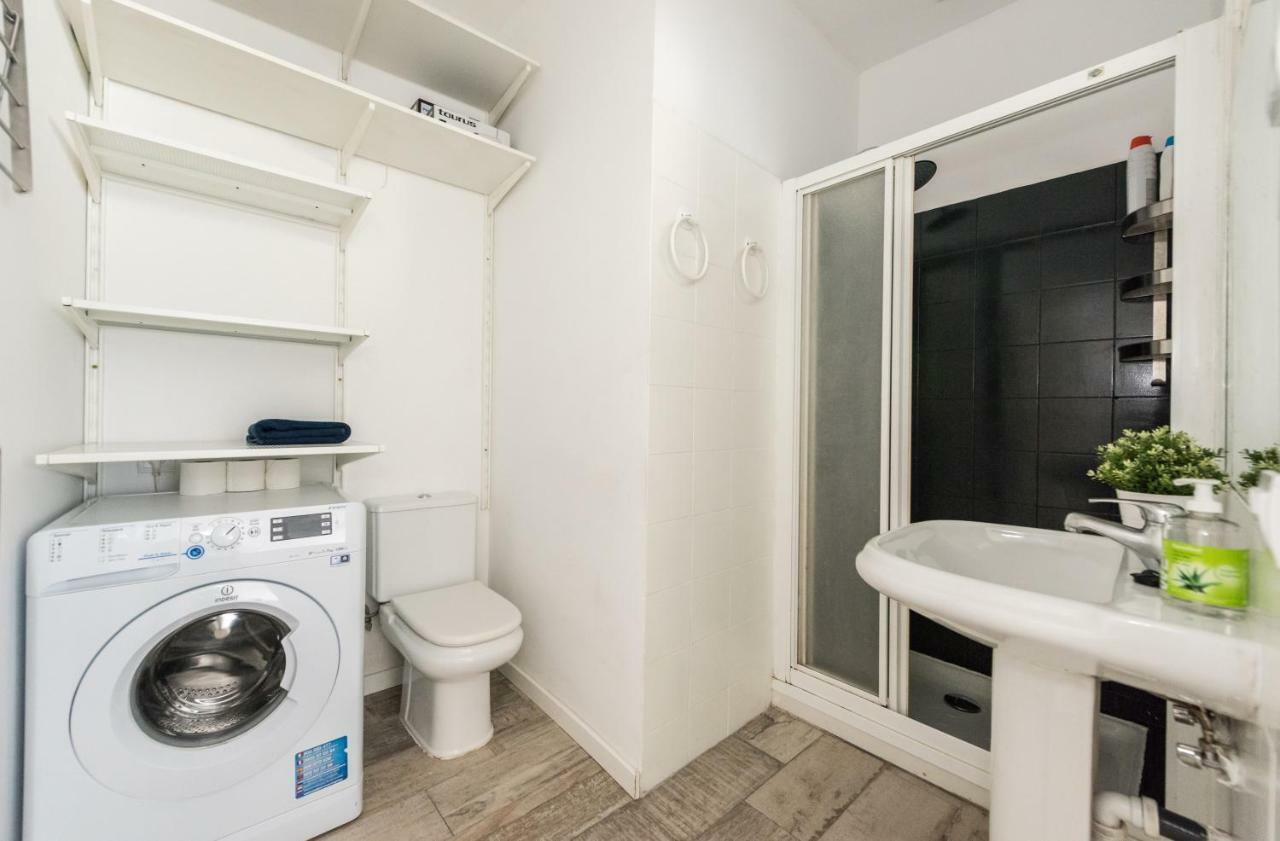 דירות Apartamento En Sol, Madrid Centro מראה חיצוני תמונה